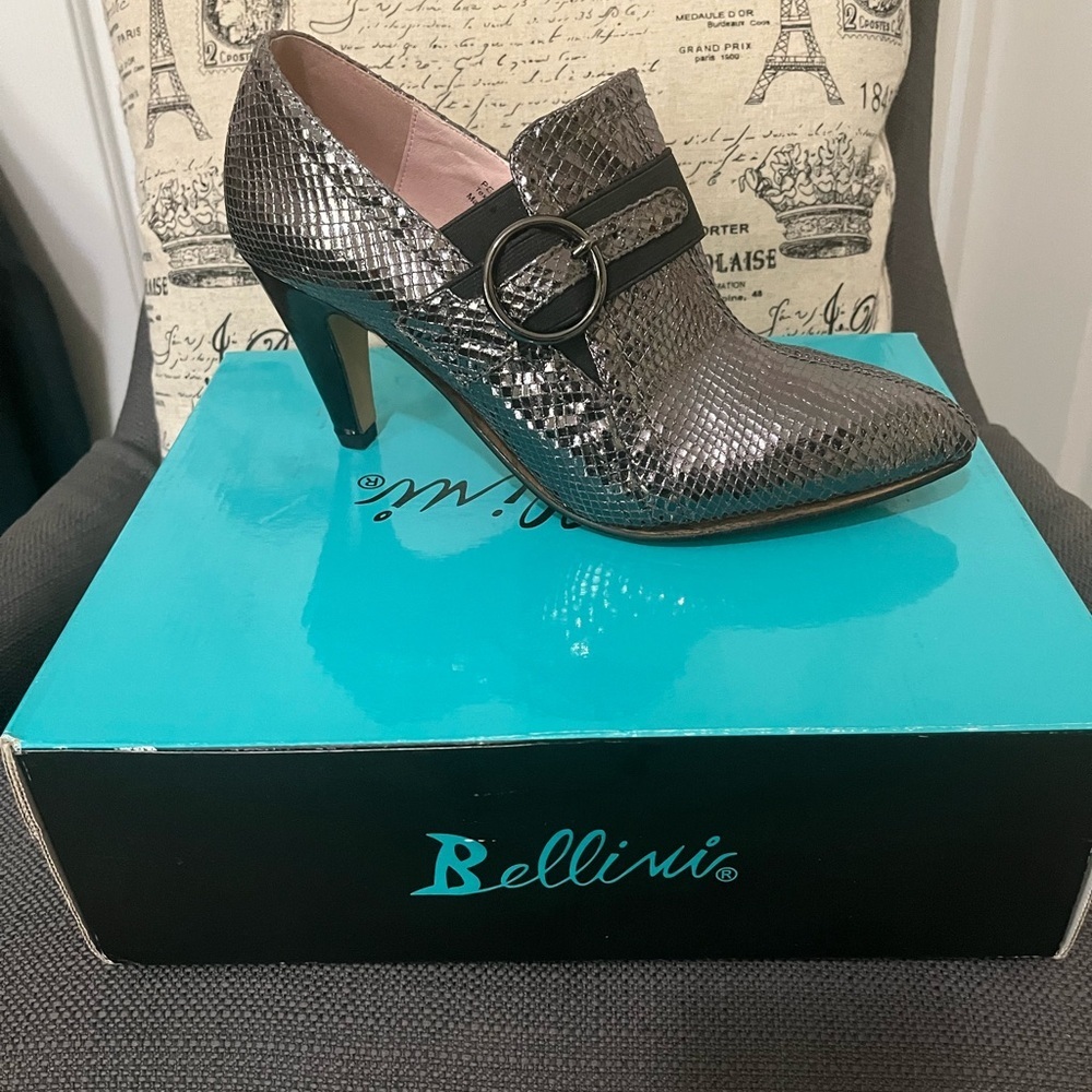 Bellini Women's Perth Silver Snake Polyurethane Heeled Loafers
